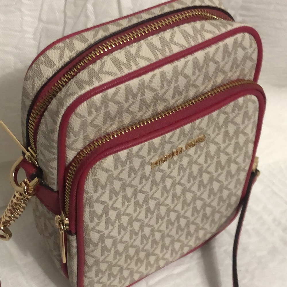Michael Kors Jet Set Crossbody Bag - Picture 3 of 8